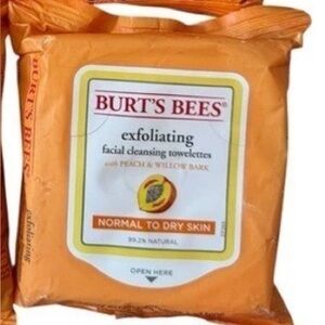 4 x Burt's Bees Exfoliating Facial Cleansing Towelettes Peach & Willow Bark